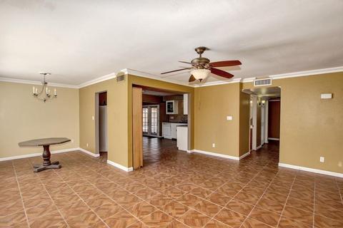 4124 E Vineyard Rd, Phoenix, AZ 85042 photo 5