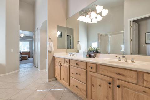 2633 E Ridgewood Ln, Gilbert, AZ 85298 photo 12