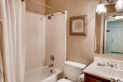 2310 E Winchcomb Dr, Phoenix, AZ 85022 photo 12
