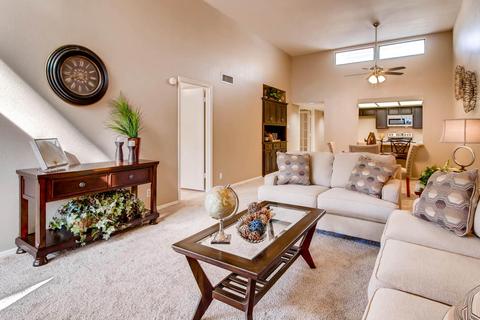 2310 E Winchcomb Dr, Phoenix, AZ 85022 photo 3