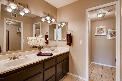 2310 E Winchcomb Dr, Phoenix, AZ 85022 photo 9