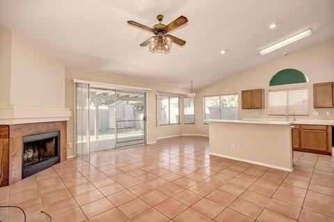 838 N Blue Marlin Dr, Gilbert, AZ 85234 photo 6