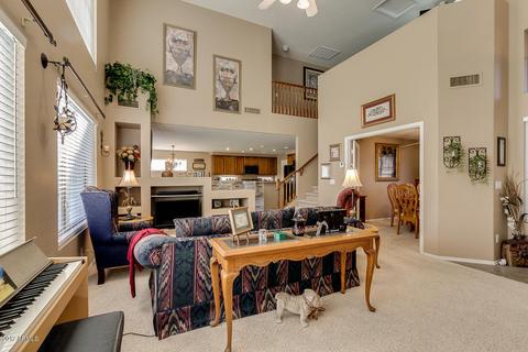 1077 W Windhaven Ave, Gilbert, AZ 85233 photo 4