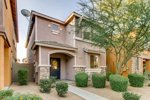 4355 E Selena Dr, Phoenix, AZ 85050 photo 2