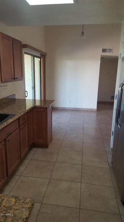 1408 E Utopia Rd, Phoenix, AZ 85024 photo 9