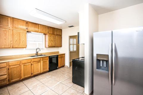 1007 E Citrus Way, Phoenix, AZ 85014 photo 9