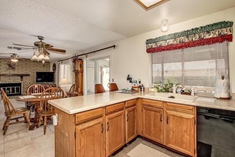 4702 E Cheyenne Dr, Phoenix, AZ 85044 photo 8