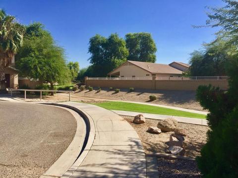2854 S 64th Dr, Phoenix, AZ 85043 photo 4