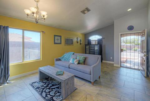 4046 W Cactus Rd, Phoenix, AZ 85029 photo 3