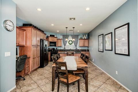 4215 E Vaughn Ave, Gilbert, AZ 85234 photo 10