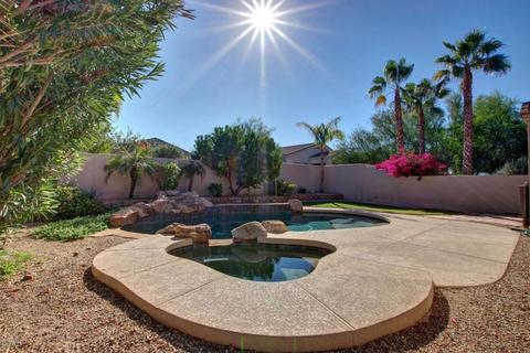 2209 E Branham Ln, Phoenix, AZ 85042 photo 14