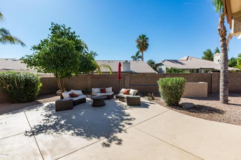649 W Comstock Dr, Gilbert, AZ 85233 photo 32