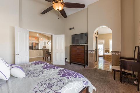 649 W Comstock Dr, Gilbert, AZ 85233 photo 14
