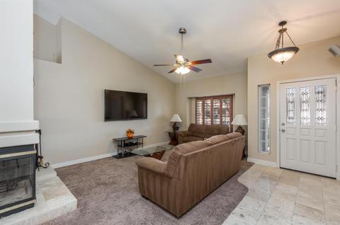 649 W Comstock Dr, Gilbert, AZ 85233 photo 4