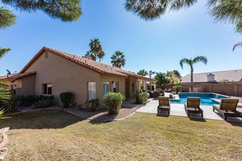 649 W Comstock Dr, Gilbert, AZ 85233 photo 34