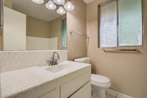 3270 E Camelback Rd #210, Phoenix, AZ 85018 photo 12