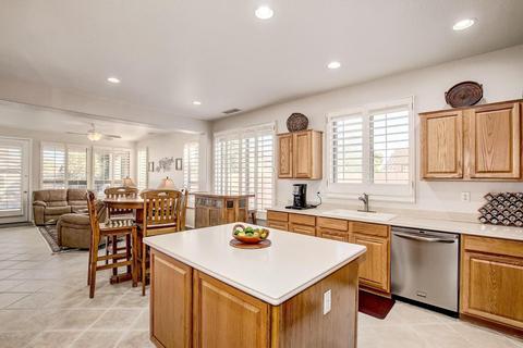 4020 E Sidewinder Ct, Gilbert, AZ 85297 photo 6