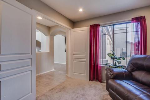 660 Eagle Ln, Gilbert, AZ 85296 photo 5