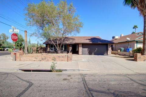 1602 E Vineyard Rd, Phoenix, AZ 85042 photo 2