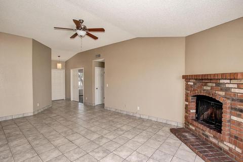 1602 E Vineyard Rd, Phoenix, AZ 85042 photo 8