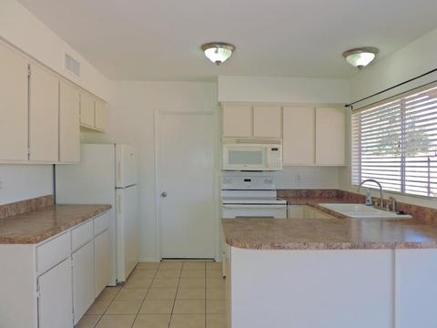 2926 E Michigan Ave, Phoenix, AZ 85032 photo 9