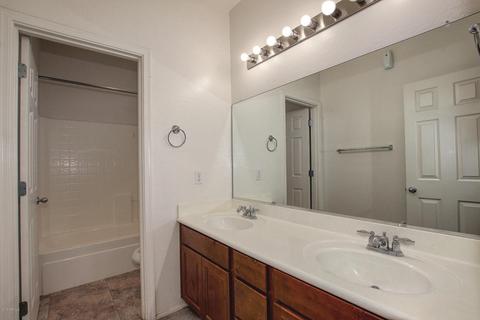 1353 E Frances Ln, Gilbert, AZ 85295 photo 18
