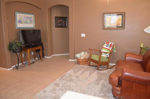 1041 E Julian Dr, Gilbert, AZ 85295 photo 5