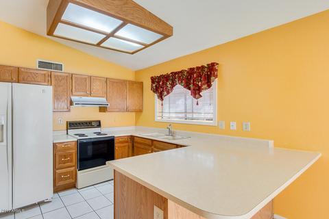 4625 E Cheyenne Dr, Phoenix, AZ 85044 photo 14
