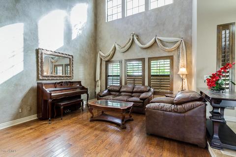 510 E Betsy Ln, Gilbert, AZ 85296 photo 5