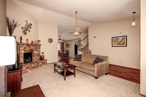 2517 E Paradise Dr, Phoenix, AZ 85028 photo 4