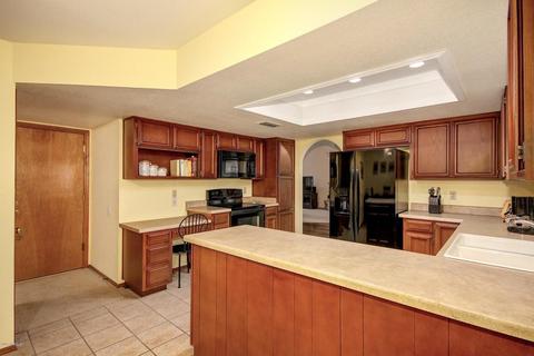 2517 E Paradise Dr, Phoenix, AZ 85028 photo 15