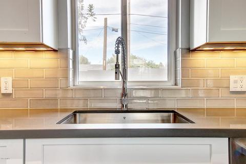 4602 E Mulberry Dr, Phoenix, AZ 85018 photo 5