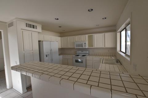 250 W Juniper Ave #45, Gilbert, AZ 85233 photo 4