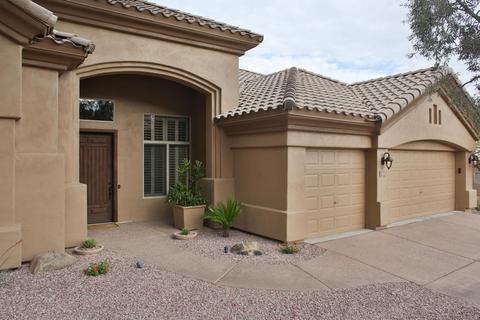 326 E Wildwood Dr, Phoenix, AZ 85048 photo 2