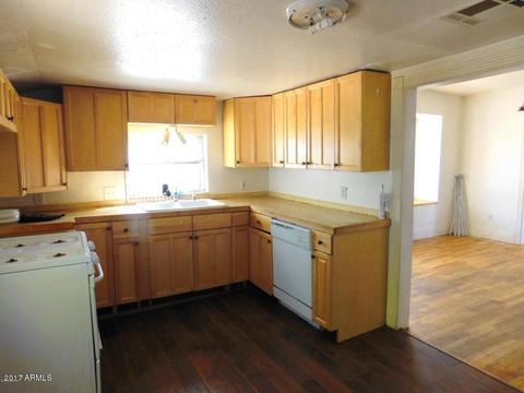 227 S 3rd St, Williams, AZ 86046 photo 9
