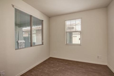 10121 E Thatcher Ave, Mesa, AZ 85212 photo 8