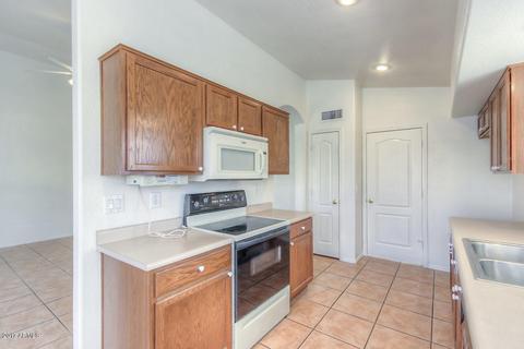 2300 E Austin Dr, Gilbert, AZ 85296 photo 2