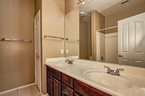 2844 E Michelle Way, Gilbert, AZ 85234 photo 34