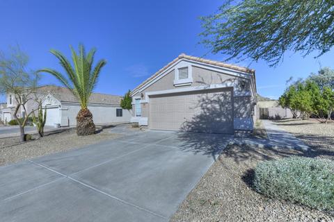 1326 Escuda Dr, Phoenix, AZ 85024 photo 2