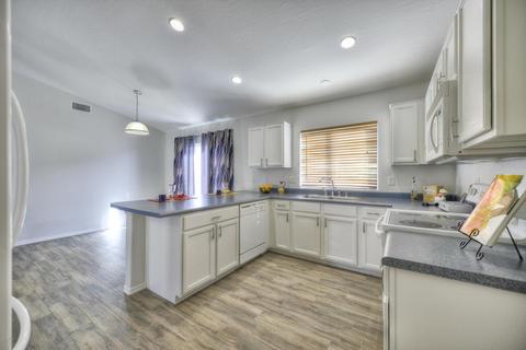 1326 Escuda Dr, Phoenix, AZ 85024 photo 13