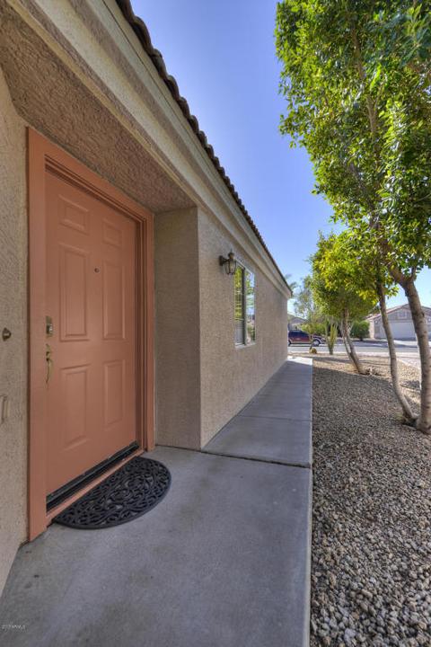 1326 Escuda Dr, Phoenix, AZ 85024 photo 4