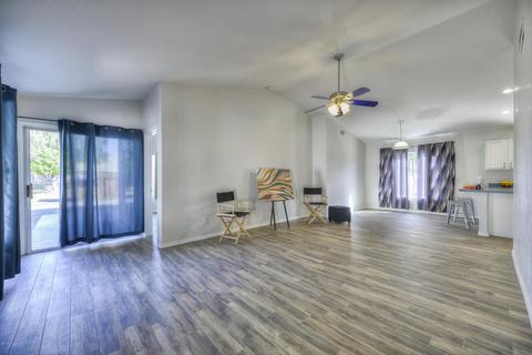 1326 Escuda Dr, Phoenix, AZ 85024 photo 5