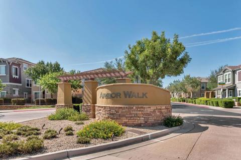 109 W Laurel Ct, Gilbert, AZ 85233 photo 3