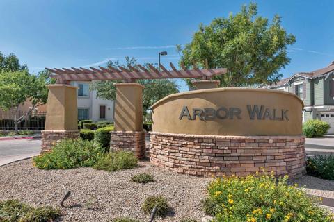 109 W Laurel Ct, Gilbert, AZ 85233 photo 4