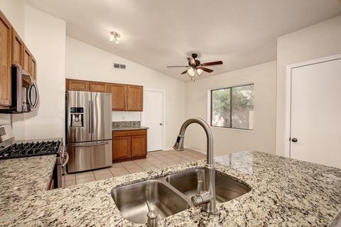 3406 Escuda Rd, Phoenix, AZ 85050 photo 2