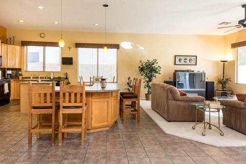 1409 W Park Ave, Gilbert, AZ 85233 photo 4