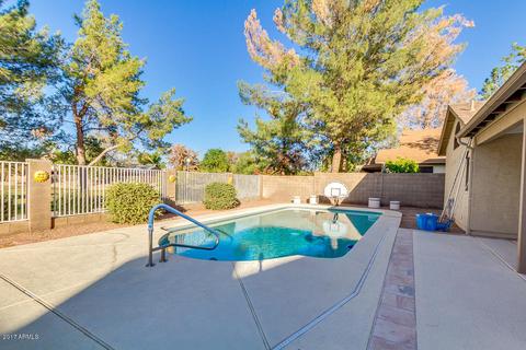 726 W Kyle Ct, Gilbert, AZ 85233 photo 4