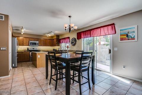 1334 S Silverado St, Gilbert, AZ 85296 photo 3