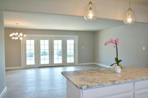 5109 E Avalon Dr, Phoenix, AZ 85018 photo 3