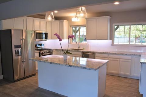 5109 E Avalon Dr, Phoenix, AZ 85018 photo 2